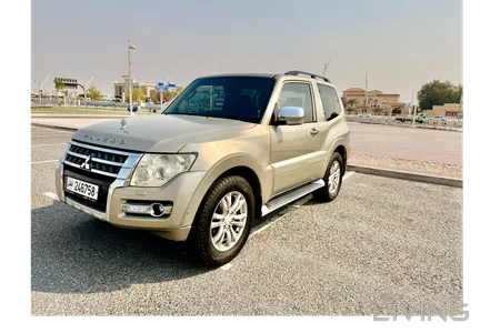 Mitsubishi Pajero GLS 2015